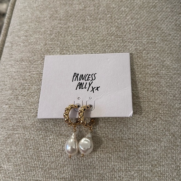 Princess Polly Jewelry - NWT Princess Polly Earrings